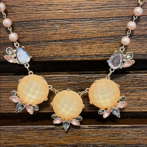 Gold chain fashion necklace - Picture 2 of 2